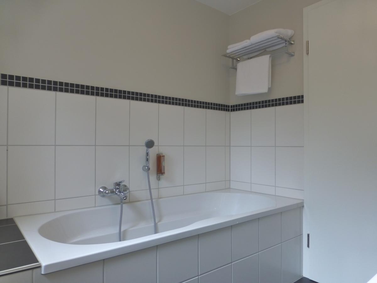 אנוויילר אם טריפלס Villa Waldfrieden - Design Trifft Budget מראה חיצוני תמונה